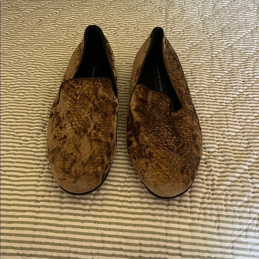 Men's Giorgio Brutini Gold Feather Velvet Loafer
